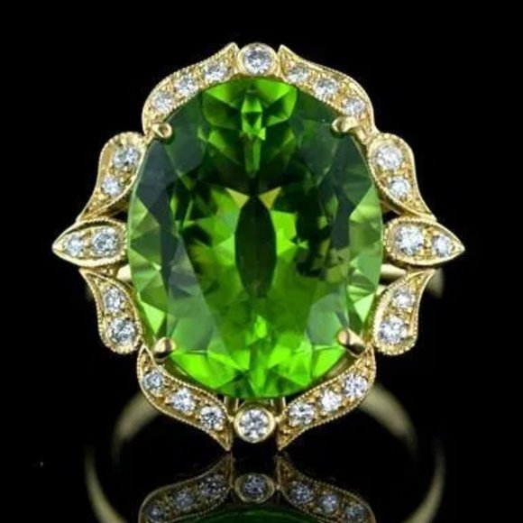 💞Royal Court Large Oval Zircon Cubic Flower Luxury GoldRings for WomenMARR9192 - Picture 1 of 9